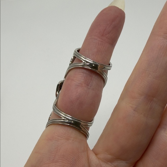 Swarovski Crystal Silver and Blue Decorative Double Ring - Picture 3 of 6